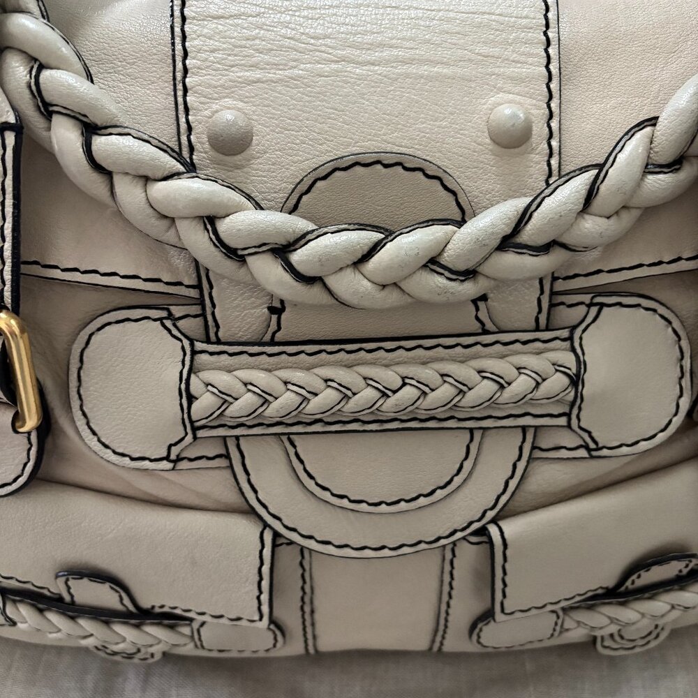 Authentic Valentino Garavani Shoulder Bag in Light Tan/Creme - Picture 5 of 16